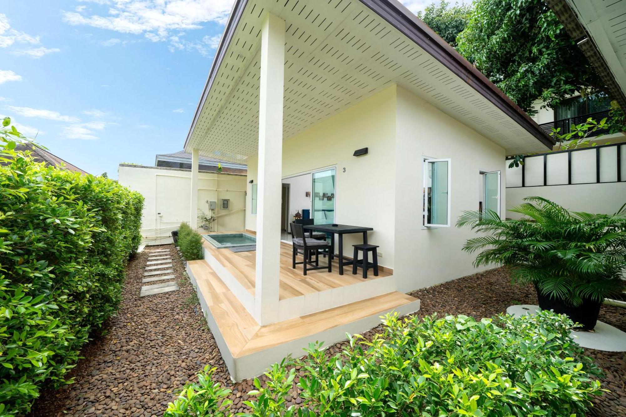 Oxavia Garden Oasis In Nai Harn - Your Private Tropical Garden With 3 Cabins And Jacuzzi Rawai Luaran gambar